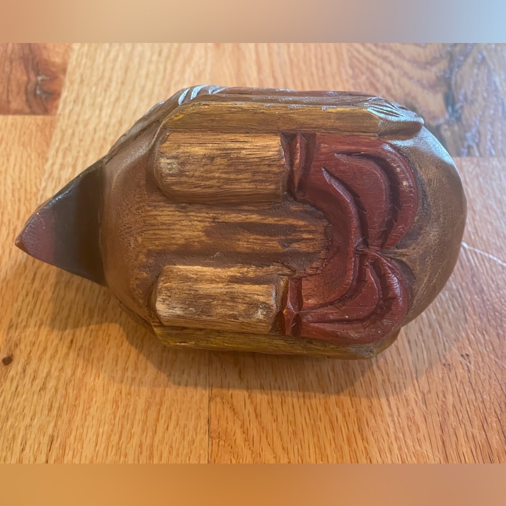 Wooden Hen - Picture 6 of 6